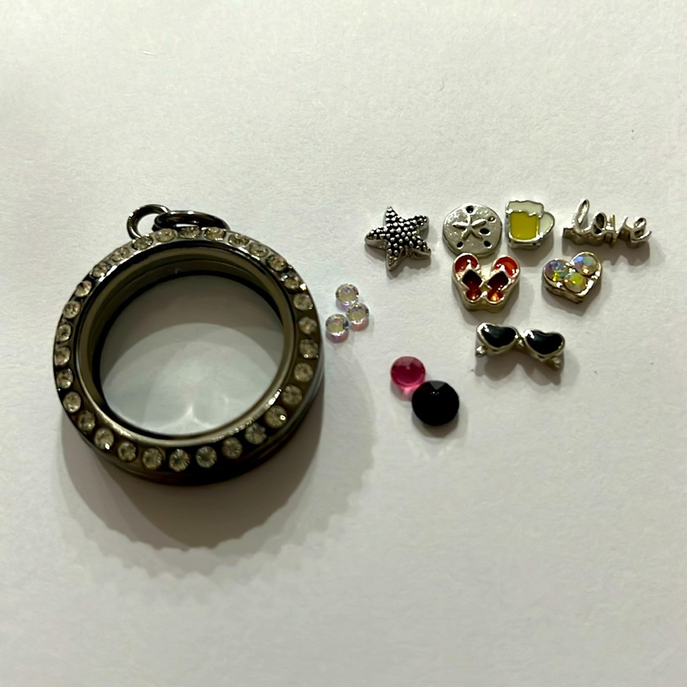 Locket w/ Beach and Summer Charms